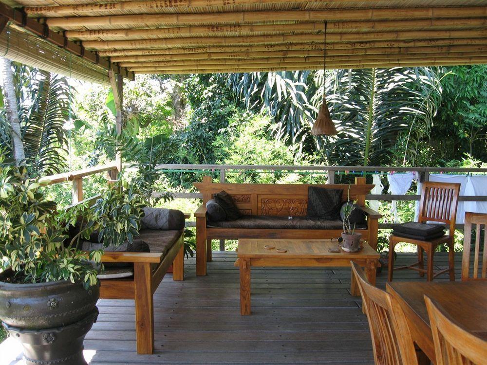 Guesthouse The 4 Fish Manado Zewnętrze zdjęcie
